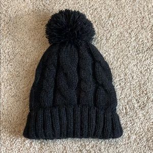 Pom Pom hat
